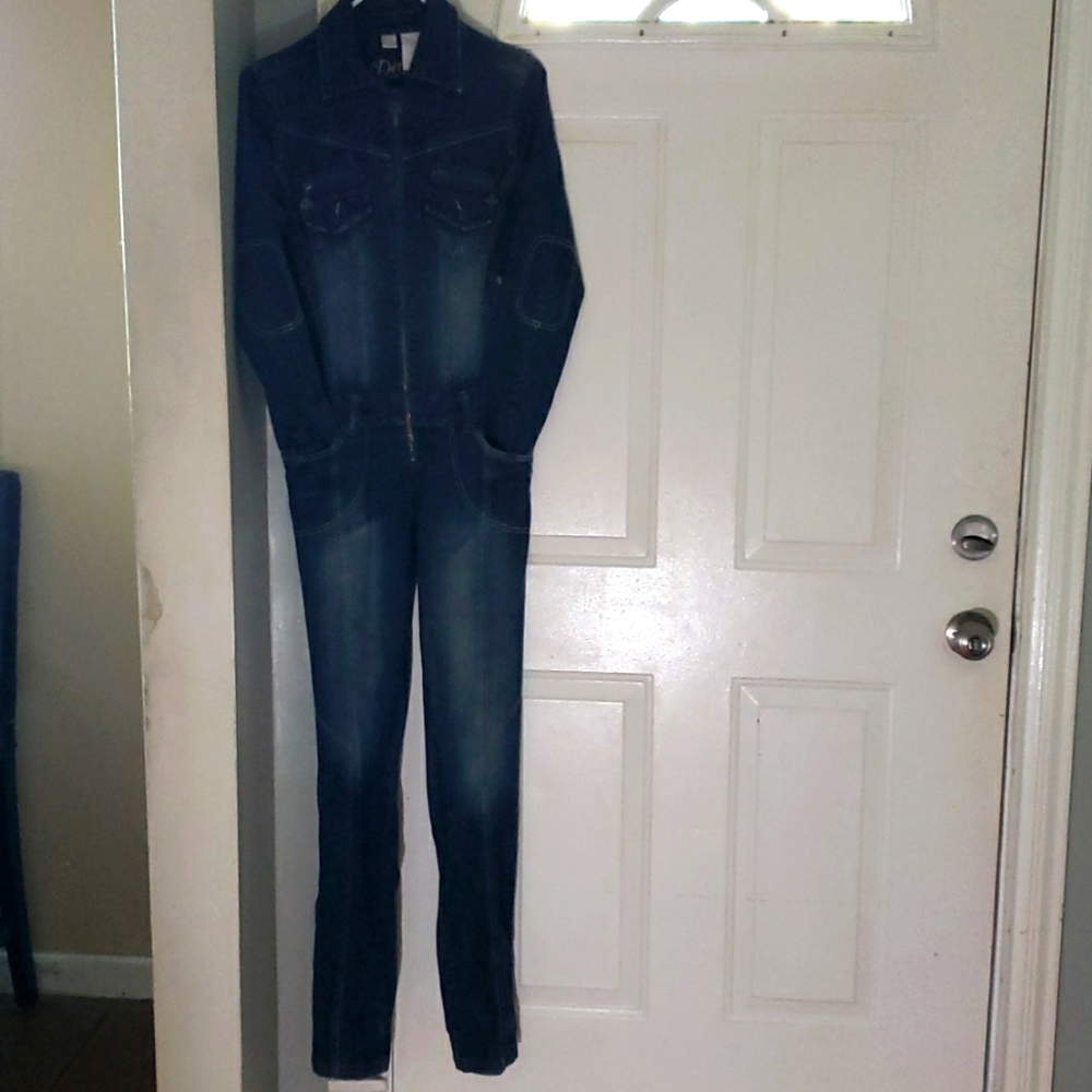 Dereon blue jean jumpsuit, color blue jean, size small